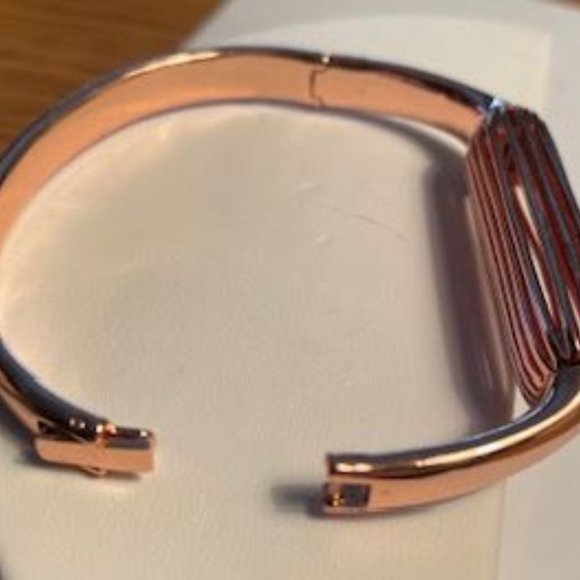 🛍️FREE w/$15☀️ Rose Gold Tone Bracelet Fits 6 1/2 - Picture 7 of 7